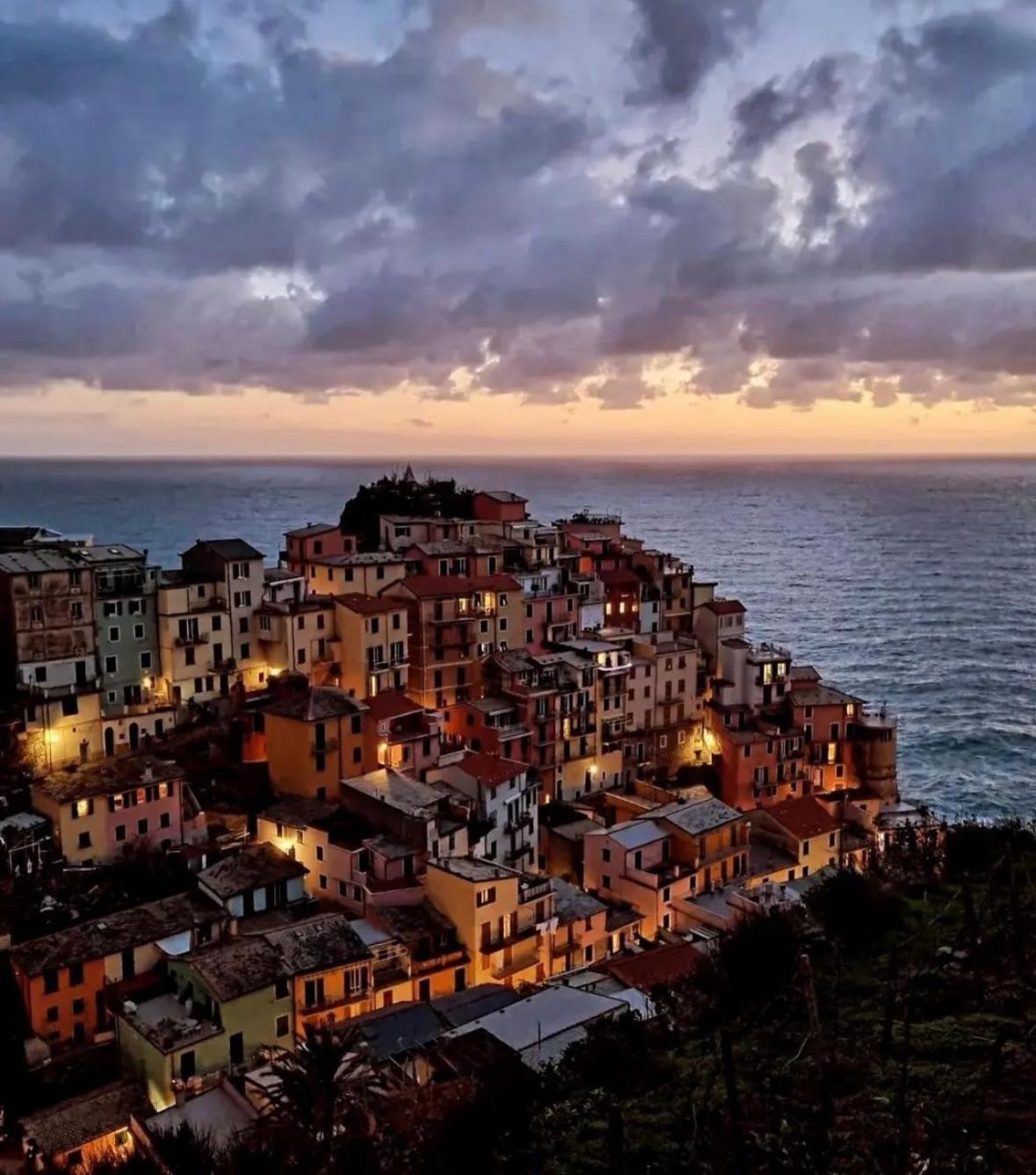 Hotel La Piramide Manarola Exterior foto